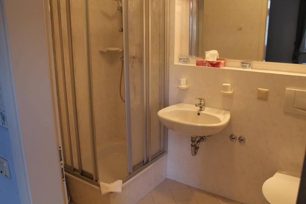Hotel Zur Post Bernkastel-Kues Dış mekan fotoğraf