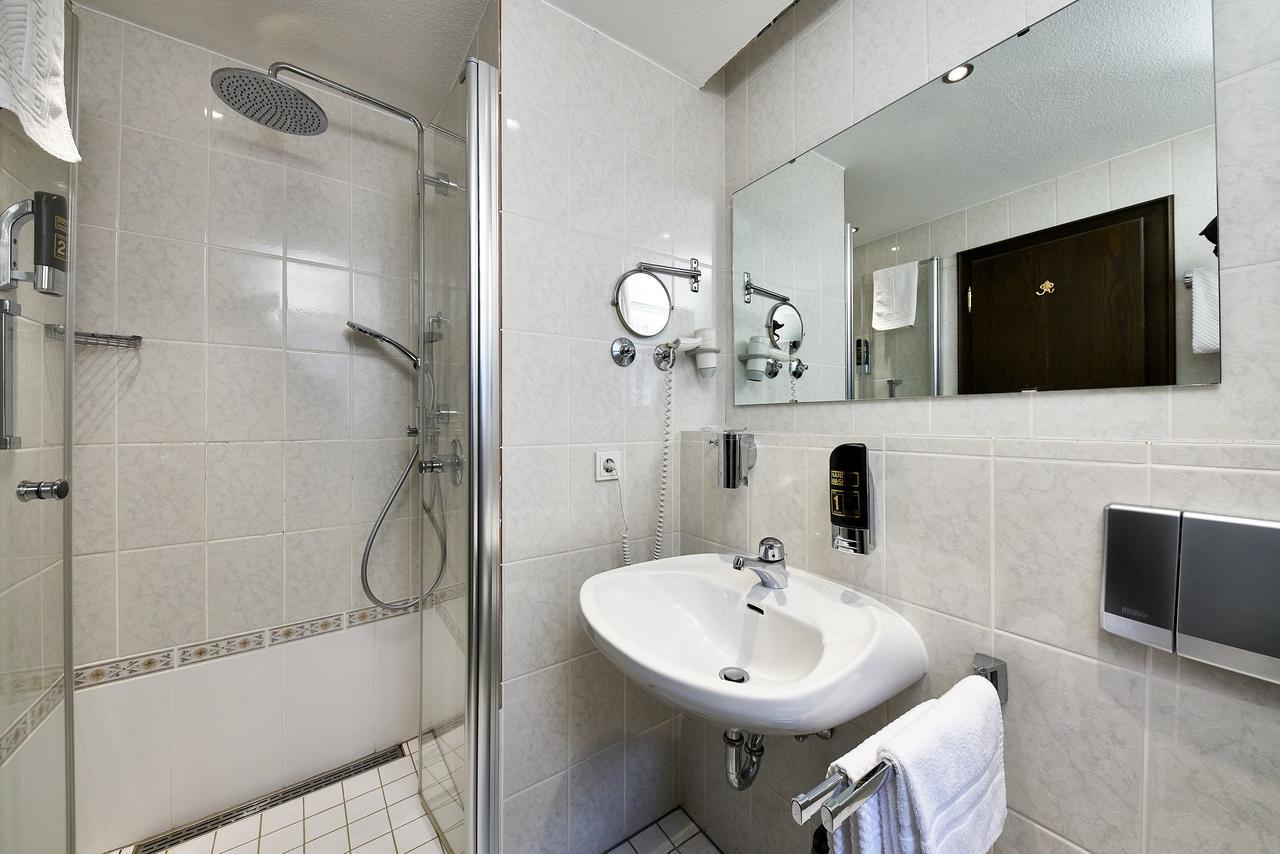 Hotel Zur Post Bernkastel-Kues Dış mekan fotoğraf